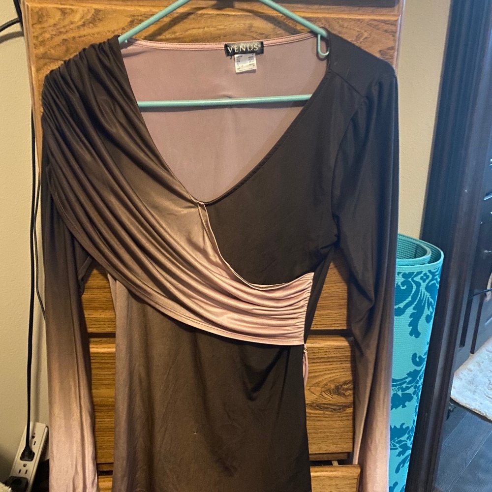 Venus long sleeve top